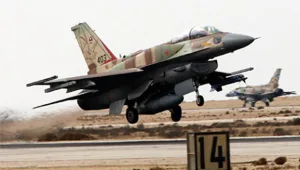 מטוס ה-F-16 הופך למטרה מעופפת