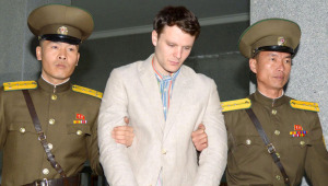 תמונות אחרונות של האמריקני שהוחזר מכלא צ.קוריאה