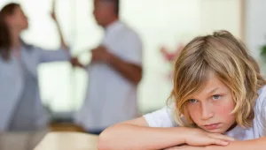 מה מביא ילד להתנתק מאמא ואבא וכיצד מתמודדים?