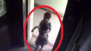 ילדה בת שנתיים נכלאה לבדה במעלית ונפלה למותה מהקומה ה- 17