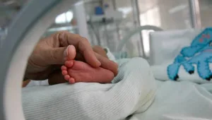 תינוק שנולד בלידה תקינה נפטר לאחר כ-30 שעות