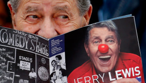 הקומיקאי ג'רי לואיס מת בגיל 91