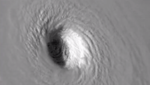 הוריקן אירמה הביא ל"רעידת אדמה" באיים הקאריביים