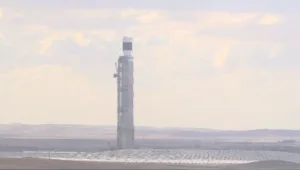 המגדל הסולארי הכי גבוה בעולם, באמצע המדבר