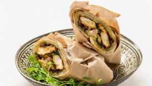 המתכון של תמר לאינדירה רול – לחם פאראטה הודי במילוי עוף