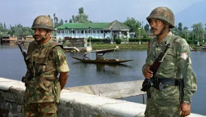 דיווח: פקיסטן הציעה להודו להחיל הפסקת אש בחבל קשמיר