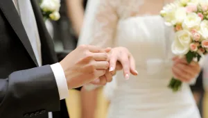 חתונה אחת - 3 הלוויות: עשרות נדבקו בקורונה באירוע רב משתתפים