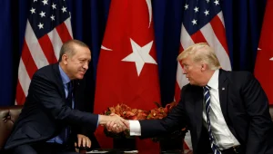 טראמפ: "טורקיה שותפה חשובה שלנו - אך לא נטשנו את הכורדים"