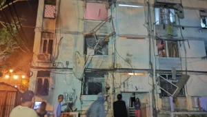 קהיר: נמשכים המגעים להפסקת אש; עיריית ראשל"צ פתחה מקלטים