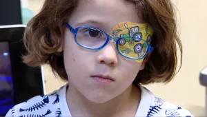 משקפיים במקום רטייה: טכנולוגיה ישראלית חדשה לטיפול בעין עצלה
