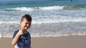 מות בן ה-9 בבת ים: המשטרה גבתה עדויות מבעלי תפקידים בעירייה