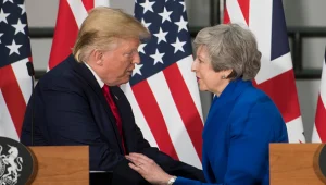 שק החבטות החדש של טראמפ - בריטניה: "השגריר איש טיפש מאוד"