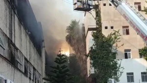 תושבים פונו עקב שריפה שפרצה במתחם מדעטק שבחיפה; אין נפגעים