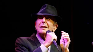 הזמר והיוצר לאונרד כהן הלך לעולמו הלילה בגיל 82