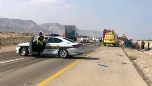 כביש 90 האדום: אישה כבת 30 נהרגה בהתנגשות בין משאית ורכב