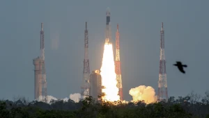 הודו איבדה קשר עם החללית ששיגרה לחלל - לפני שנחתה על הירח