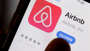 Airbnb נגד ניאו נאצים: 60 משתמשים אנטישמים הוסרו מהאתר