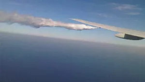 מטוס שהמריא לארה"ב חזר בשל דיווח על עשן - ונחת בשלום