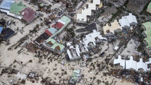 בתים שנחרבו וסירות על הכביש: שובל האסון של הוריקן "אירמה"