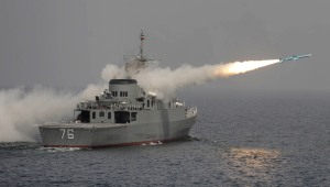 משחתת איראנית ירתה בשוגג על ספינה מכוחותיה - 19 נהרגו