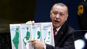 ארדואן החזיק מפה בנאומו באו"ם: "מהם הגבולות של מדינת ישראל?"