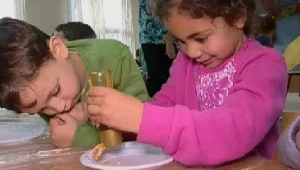 ספר חדש מלמד ילדים לאכול אותיות בדבש