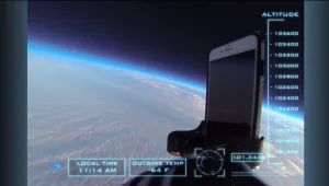 לא ייאמן: האם האייפון 6 שרד נפילה מהחלל ?
