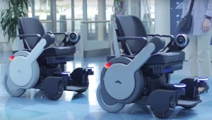 פנסוניק מציגה: כסא גלגלים אוטונומי שיקל על נכים בשדות תעופה