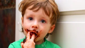 ילדים מסרבים לאכול: הדרך לטפל בבעיה