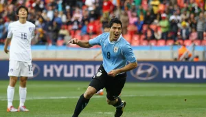 שמינית גמר המונדיאל: אורוגוואי ניצחה את דרום קוריאה 1:2 ועלתה לרבע הגמר