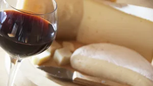 יין וגבינה - סיפור אהבה