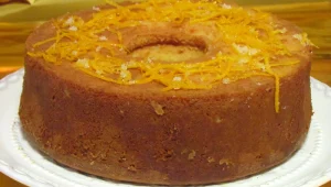 עוגת תפוזים עם קליפות תפוז מסוכרות