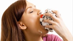 לאכול בלי ייסורי מצפון: הגלולה שתאפשר לאכול בלי להשמין