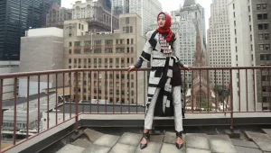 שגרירות של סטייל: תערוכה חדשה סוקרת אופנה מוסלמית עכשווית