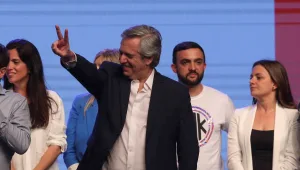 בחירות בארגנטינה: הנשיא המכהן הובס, מועמד המרכז-שמאל זכה