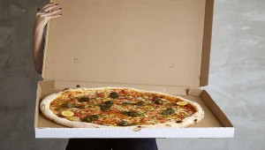 הפיצה הגדולה ביותר בתל אביב? מקום חדש טוען לכתר