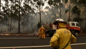 "מלחמת עולם שלישית": השריפות באוסטרליה מסרבות להיכבות