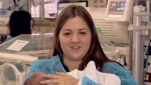 מבצע הלידה של האישה שגילתה בחודש שביעי שהיא בהיריון