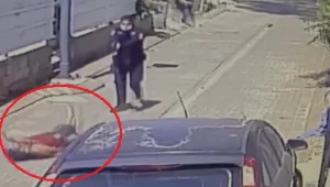 השוטר נדקר, מתאושש - ומגיב בירי: תיעוד האירוע בראש העין