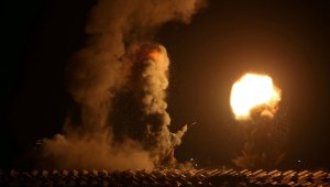 גם הלילה: צה"ל תקף עמדות חמאס בדרום רצועת עזה