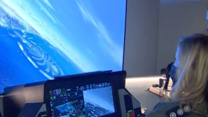 מעל שמי האמירויות: כך נראית דובאי – מנקודת המבט של טייס F-35
