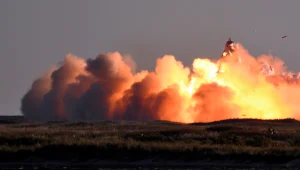 תיעוד: ספינת החלל של SpaceX התפוצצה בנחיתה במהלך ניסוי
