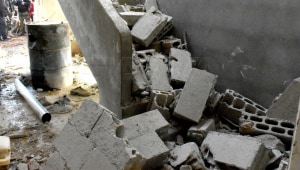 סוריה: ישראל תקפה בעיר חמה - מערכות ההגנה האוויריות הופעלו
