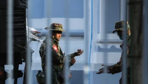 הפיכה צבאית במיאנמר: מנהיגת המדינה נעצרה והוכרז מצב חירום