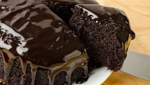 הנמסיס של מירי בוהדנה: עוגת שוקולד עשירה כשרה לפסח