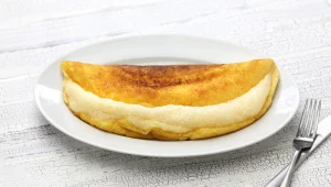 ענן בטעם חמאה: 3 דרכים פשוטות לשדרג חביתה לרמת מסעדה