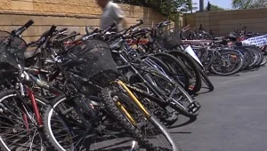 "ציידי הגנבים": התושבים שהקימו סיירת למציאת אופניים בת"א