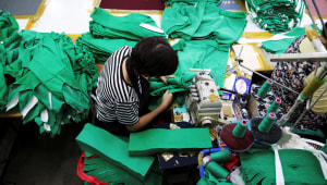 בעקבות "משחקי הדיונון": מפעלי הטקסטיל בדרום קוריאה פורחים