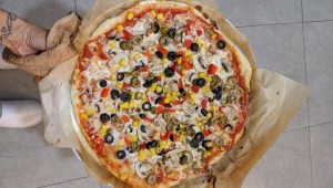 המאכל האהוב על אמה: מתכון לפיצה איטלקית של מורן טרסוב