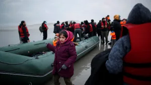 אסון בתעלת למאנש: לפחות 27 פליטים טבעו למוות